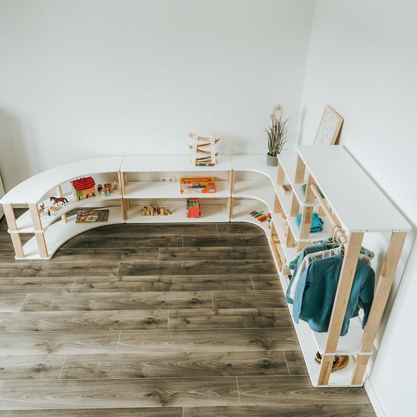 Modular Montessori Shelf Straight Mini - 4 Shelves
